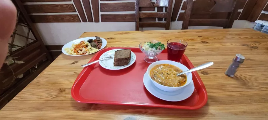Столовая Русские традиции в Краснодаре: Еда навынос, Поесть, Буфет, Вкусно, Быстрое питание, Напитки, Парковка, Недорого, Столовая в Краснодаре, Столовая , Шашлык,