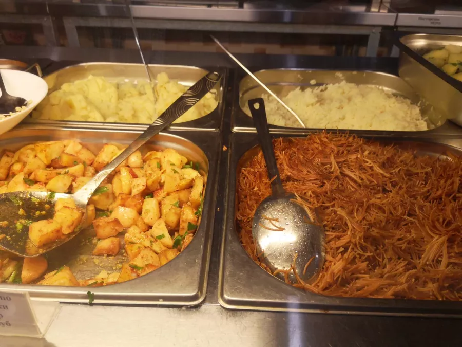 Столовая Суворов в Краснодаре: Еда, Еда навынос, Буфет, Вкусно, Напитки, Недорого, Парковка, Столовая ,