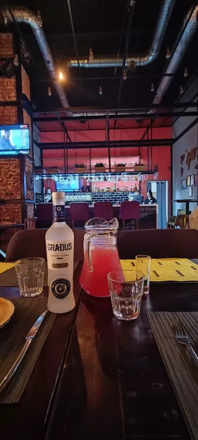 Столовая Суворов в Краснодаре: Еда, Еда навынос, Буфет, Вкусно, Напитки, Недорого, Парковка, Столовая ,