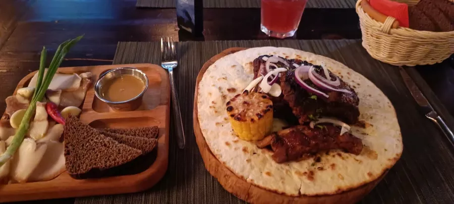 Столовая Суворов в Краснодаре: Еда, Еда навынос, Буфет, Вкусно, Напитки, Недорого, Парковка, Столовая ,