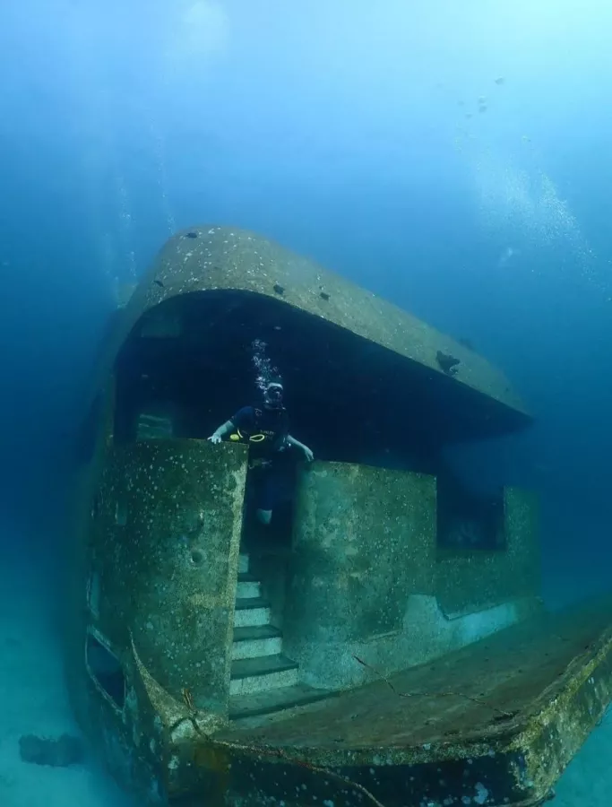 Дайвинг-Центр Phuket Diving Center в Пхукете: Инструкторы, Дайвинг, Фридайвинг, Погружение, Instructors, Diving, Freediving, Swimming, Scuba, Плавание, Акваланг,