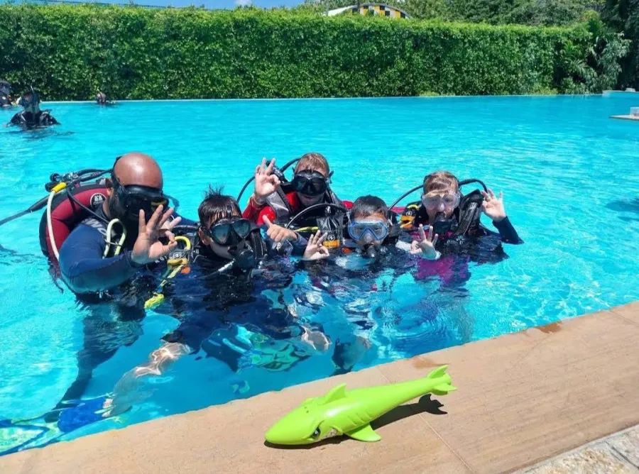 Дайвинг-Центр Pray Dive в Пхукете: Дайвинг, Фридайвинг, Погружение, Инструкторы, Diving, Freediving, Instructors, Плавание, Акваланг, Swimming, Scuba,