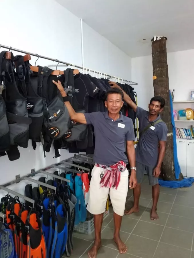 Дайвинг-Центр Aqua One Dive в Пхукете: Diving, Freediving, Погружение, Scuba, Swimming, Плавание, Инструкторы, Фридайвинг, Дайвинг, Акваланг, Instructors,