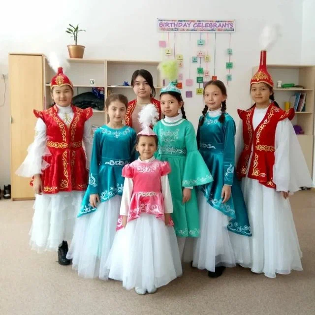 Прокат театральных костюмов НурАсем в Астане: В театр, Карнавальные костюмы , Прокат, Аренда, Взрослым и детям, Чилим, Аренда в Астане, Прокат костюмов , Аренда костюмов, Вечерний наряд,