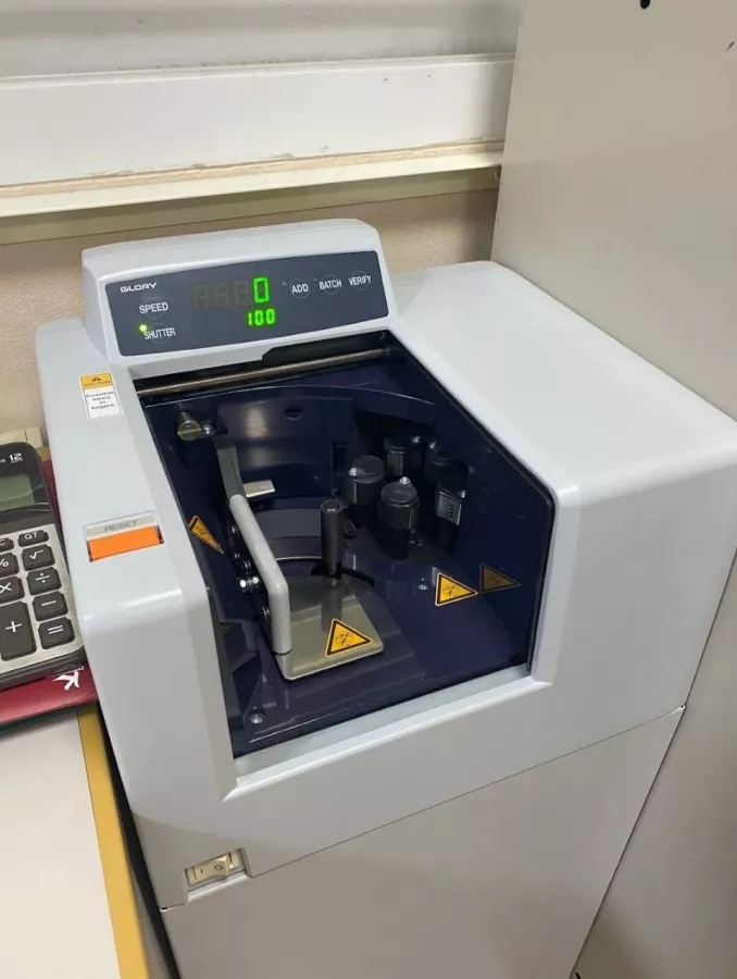 Обмен Валюты Mamy Exchange Phuket в Пхукете: Деньги,