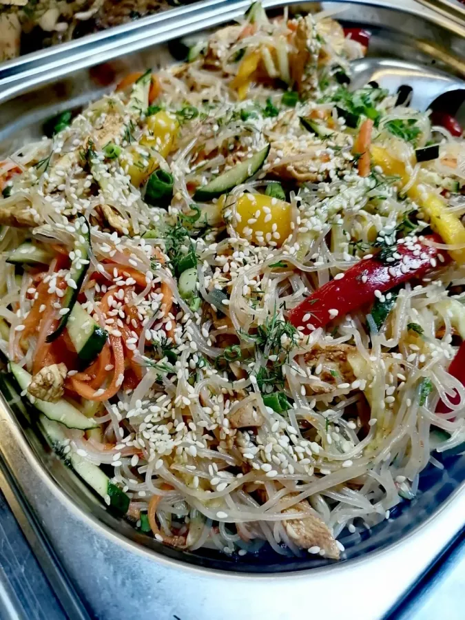 Столовая на Постовой в Краснодаре: Еда навынос, Быстрое питание, Поесть, Вкусно, Столовая, Буфет, Парковка, Столовая в Краснодаре, Недорого,