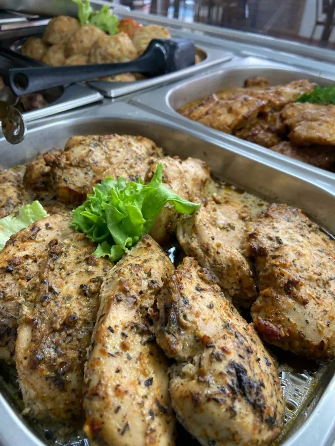Столовая Горбушка в Краснодаре: Столовая, Вкусно, Парковка, Еда навынос, Столовая в Краснодаре, Буфет, Поесть, Напитки,