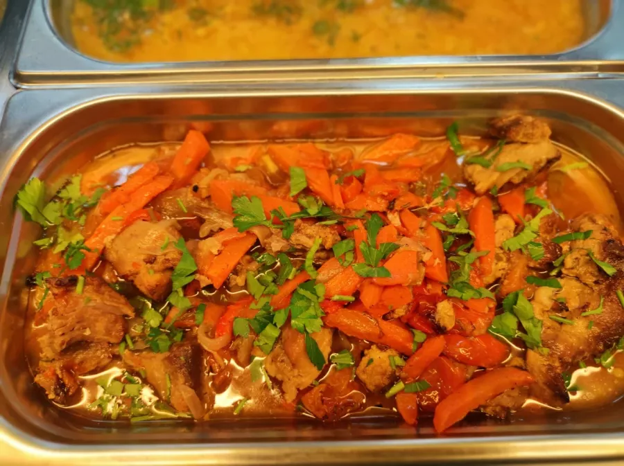 Домашняя столовая в Краснодаре: Еда навынос, Поесть, Буфет, Вкусно, Быстрое питание, Напитки, Недорого, Парковка, Столовая в Краснодаре, Столовая ,