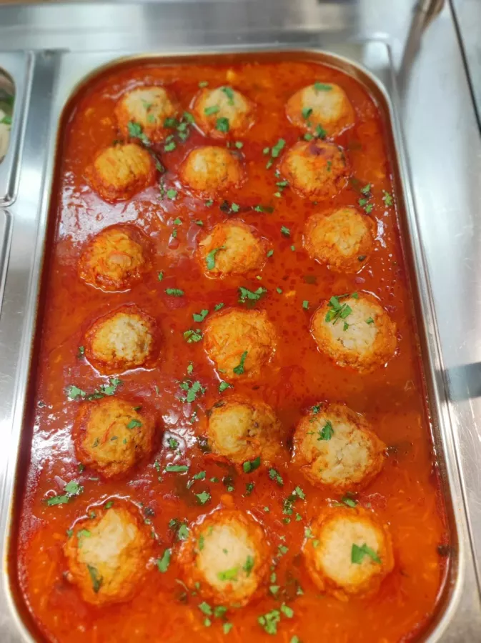 Домашняя столовая в Краснодаре: Еда навынос, Поесть, Буфет, Вкусно, Быстрое питание, Напитки, Недорого, Парковка, Столовая в Краснодаре, Столовая ,