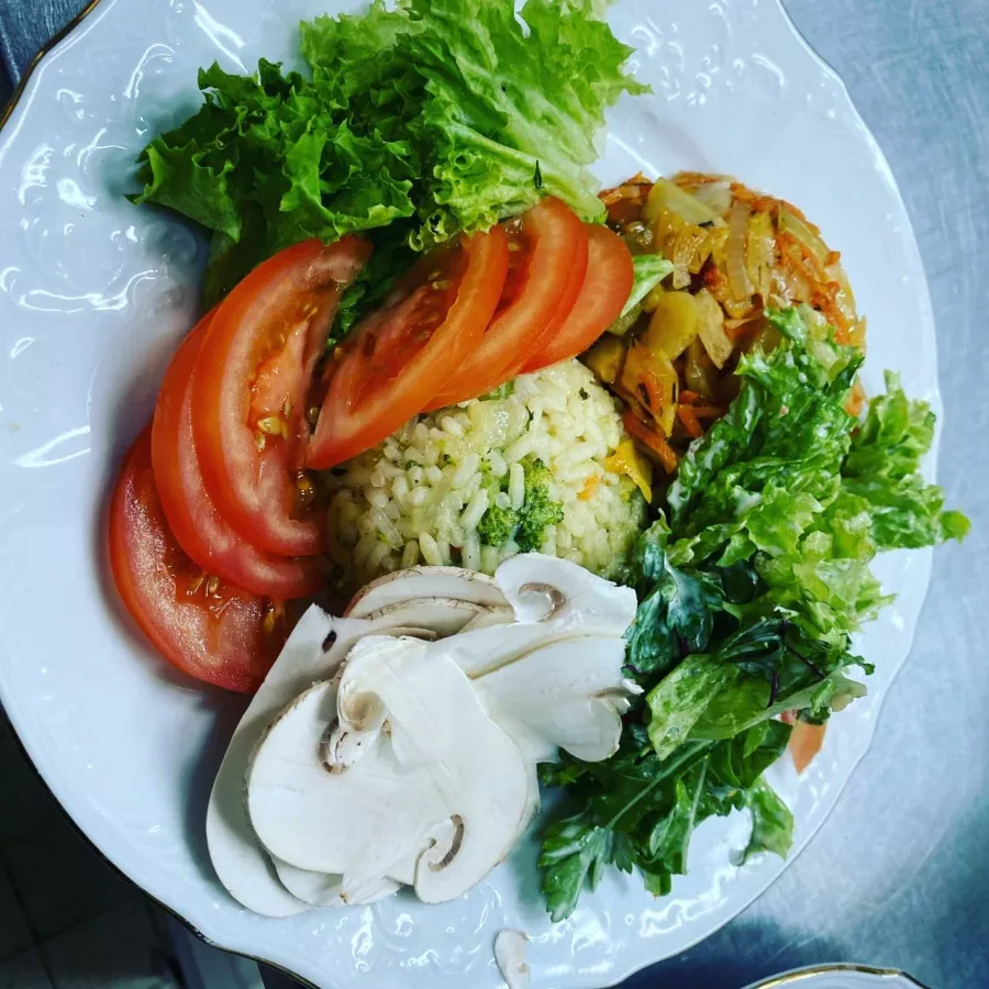 Народная столовая в Краснодаре: Еда навынос, Поесть, Буфет, Вкусно, Быстрое питание, Напитки, Недорого, Парковка, Столовая в Краснодаре, Столовая ,