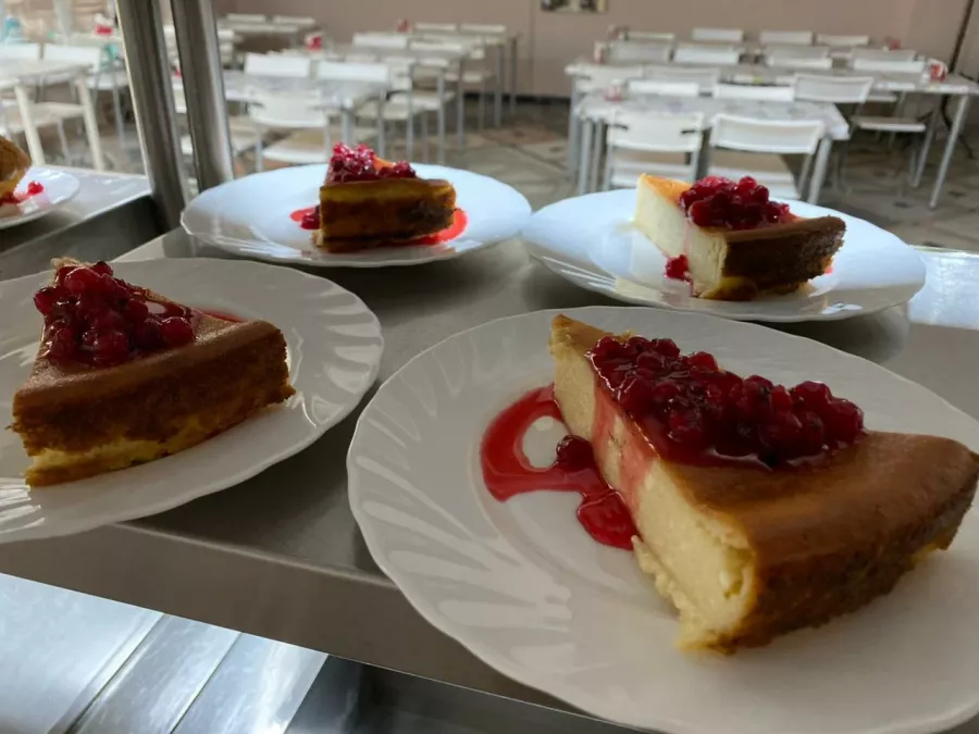Народная столовая в Краснодаре: Еда навынос, Поесть, Буфет, Вкусно, Быстрое питание, Напитки, Недорого, Парковка, Столовая в Краснодаре, Столовая ,