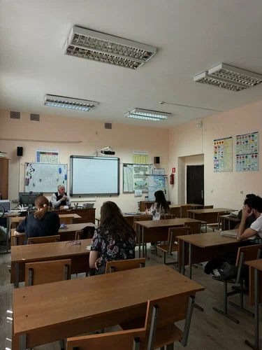 Автошкола ФГАОУ ДПО Сочинский ЦППК в Сочи: Экстремальное Вождение, Механический Автотренажер, Занятие ПДД, Отечественные Автомобили, Категория В, Категория С, Категория D,