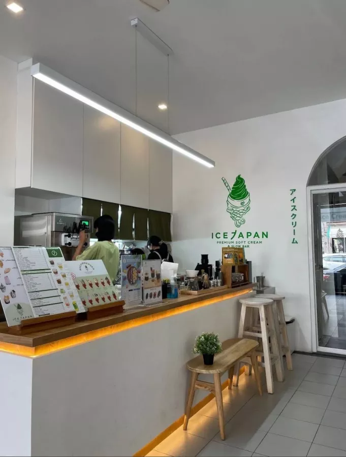 Кафе-Мороженое Ice Japan Premium Soft Cream & Slow Bar в Пхукете: Еда, Кафе, Мороженое,