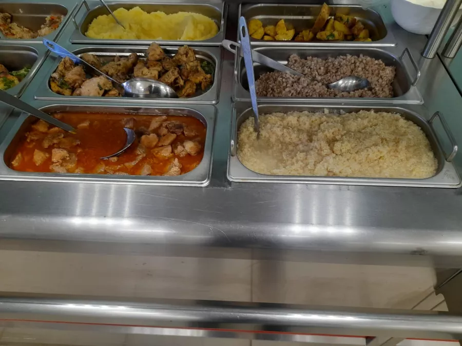 Столовая на Московской в Краснодаре: Еда навынос, Буфет, Вкусно, Быстрое питание, Напитки, Недорого, Поесть, Парковка, Столовая в Краснодаре, Столовая ,
