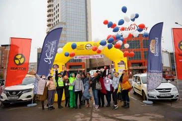 Автошкола Центр высшего водительского мастерства в Омске: Экстремальное Вождение, Школа Парковки, Школа Автоспорта, Теоретический Курс, Тренажерный Курс, Индивидуальный График,
