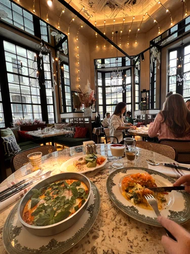 Ресторан Grace Bistro в Москве: Ресторан, Бистро, Паста, Европейская кухня , Авторская кухня , Где поесть , Куда сходить , Свидание, Завтрак, Десерты,