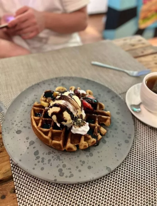 Веганский Ресторан Vegan Junkie в Пхукете: Еда, Веганская кухня, Ресторан, Десерты, 