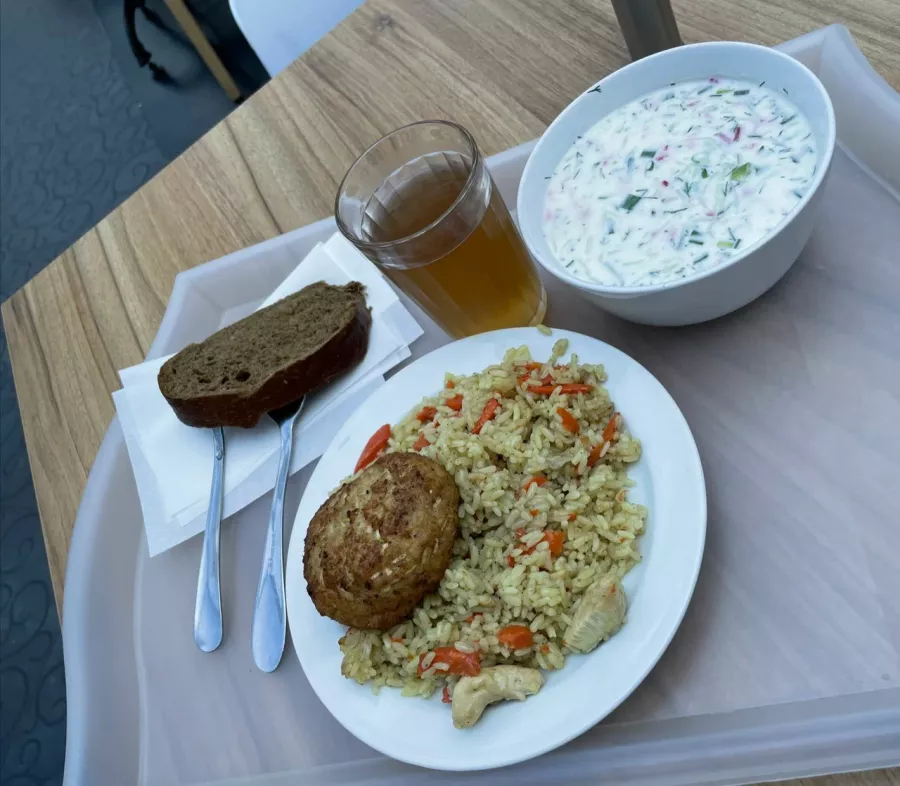 Столовая Патиссон в Сочи: Еда навынос, Поесть, Вкусно, Буфет, Быстрое питание, Напитки, Столовая в Сочи, Парковка, Недорого, Столовая,