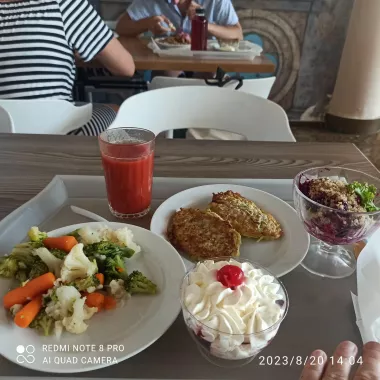 Столовая "Патиссон" на Приморской 