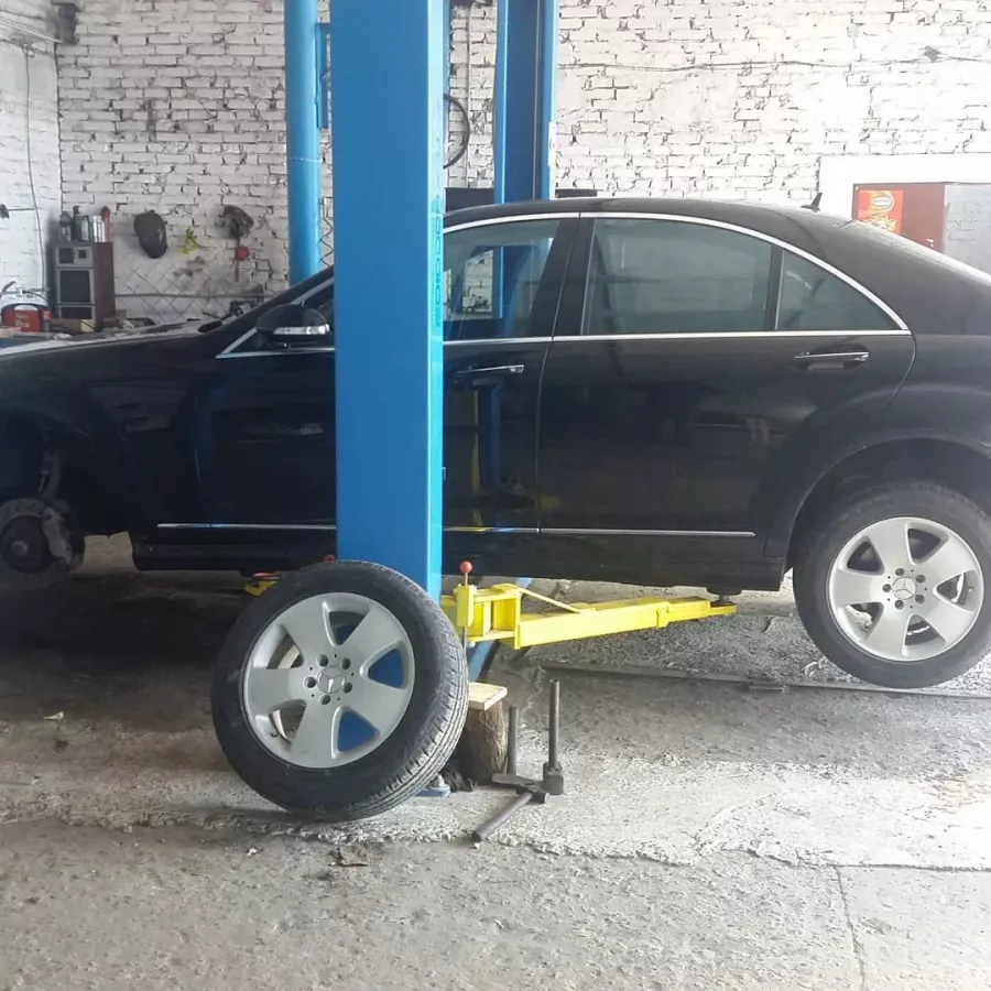 Автосервис Автодоктор в Ейске: СТО, Ремонт Форсунок, Ремонт КПП, Ремонт Ходовой , Ремонт Двигателя, Замена Масла, Промывка Инжектора, Ремонт Стартеров, Ремонт Автоэлектрики, Кузовной Ремонт,