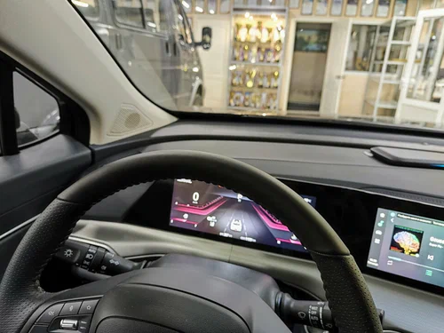 Автоателье Блюзмобиль в Екатеринбурге: Тюнинг Мототехники, Шумоизоляция Авто, Подогрев Сидений, Подогрев Руля, Перетяжка Руля, Пошив Салона, Перетяжка Салона,
