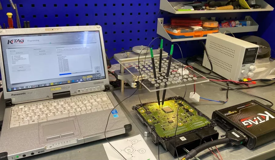 Автосервис SM Chip в Архангельске: СТО, Компьютерная Диагностика, Ремонт Автоэлектрики, Корректировка Пробега, Чип-Тюнинг, Русификация Автомобилей, Тест-Драйв , Прошивка Двигателя, Прошивка ЭБУ, Отключение Иммобилайзера, Отключение Мочевины, Удаление Катализаторов,