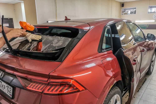 Автоакустика Герц Авто в Уфе: Установка Фаркопа, Русификация Автомобилей, Шумоизоляция Авто, Автовинил, Чип-Тюнинг, Бронирование Стекол, Установка Практроника, Тонировка Стекол, Ремонт Фар, Заказ Запчастей,