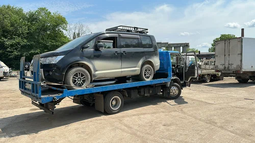 Эвакуация автомобилей Qucikhelp27 в Хабаровске: Авто, Эвакуатор,