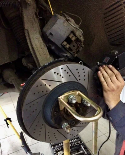 Шиномонтаж ПитСтоп в Белгороде: Авто, Чистка, Семейный отдых , Сварочные Работы, Замена Масла, Шиномонтаж, Прокат,