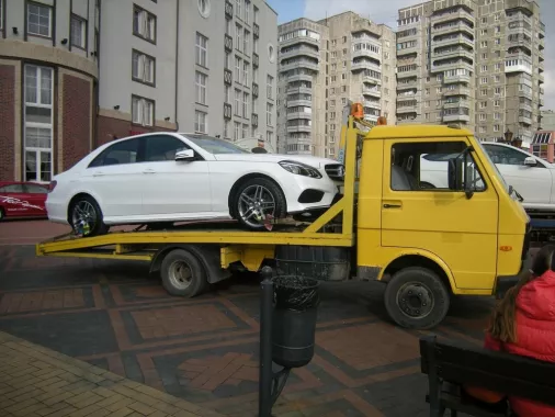 Эвакуация автомобилей "Avtospas31.ru"