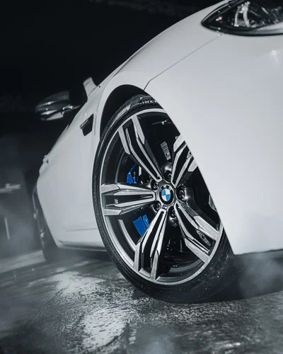 Детейлинг Neon Wash в Сочи: Авто, Мойка, Химчистка, Автовинил, Полировка,