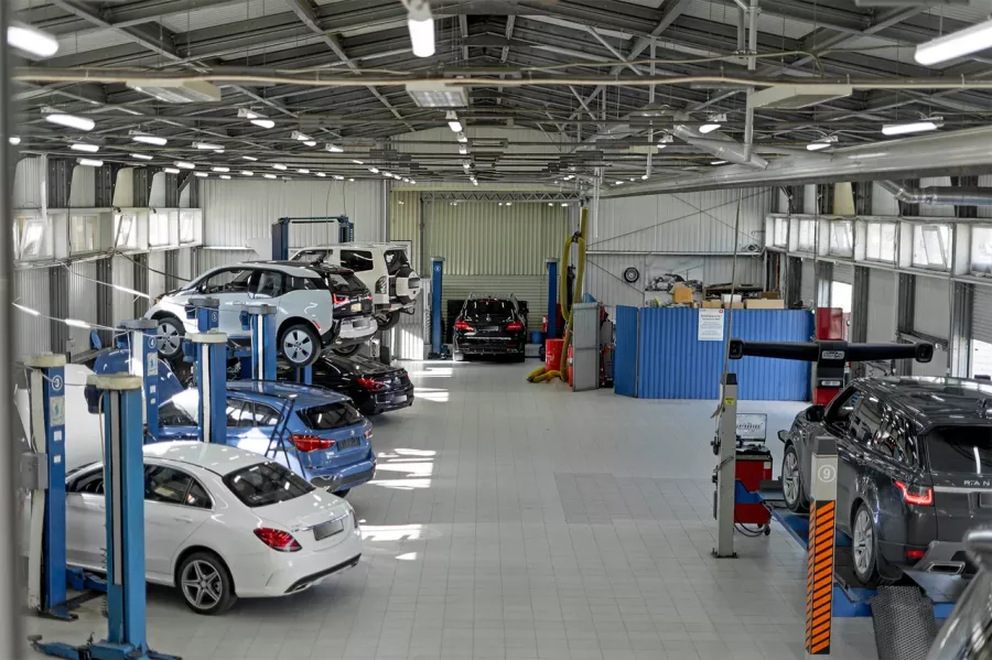 Автокомплекс Бумер в Адлере: Авто, Чистка, СТО, Запчасти, Ремонт,