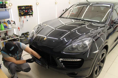 Детейлинг Pro-detailing в Екатеринбурге: Удаление Вмятин, Антигравийная Пленка, Автовинил, Химчистка Салона, Бронирование Стекол, Бронирование Фар, Полировка Фар, Тонировка Автомобиля, Шумоизоляция Автомобиля ,