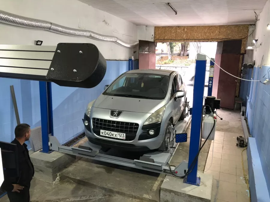 Автосервис АвтоДвиж в Симферополе: СТО, Ремонт Автокондиционера, Ремонт КПП, Ремонт Генераторов, Ремонт Автоэлектрики, Ремонт ГБЦ, Замена Масла, Ремонт Фар, Промывка Инжектора, Ремонт Сцепления, Чистка Форсунок, Заправка Автокондиционера, Ремонт Ходовой,