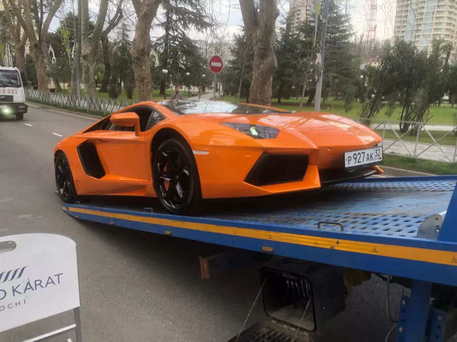 Эвакуатор АДЛЕР в Адлере: Эвакуатор, Запуск Двигателя, Зарядка Аккамулятора, Подвоз Топлива, Перевозка Мотоциклов,