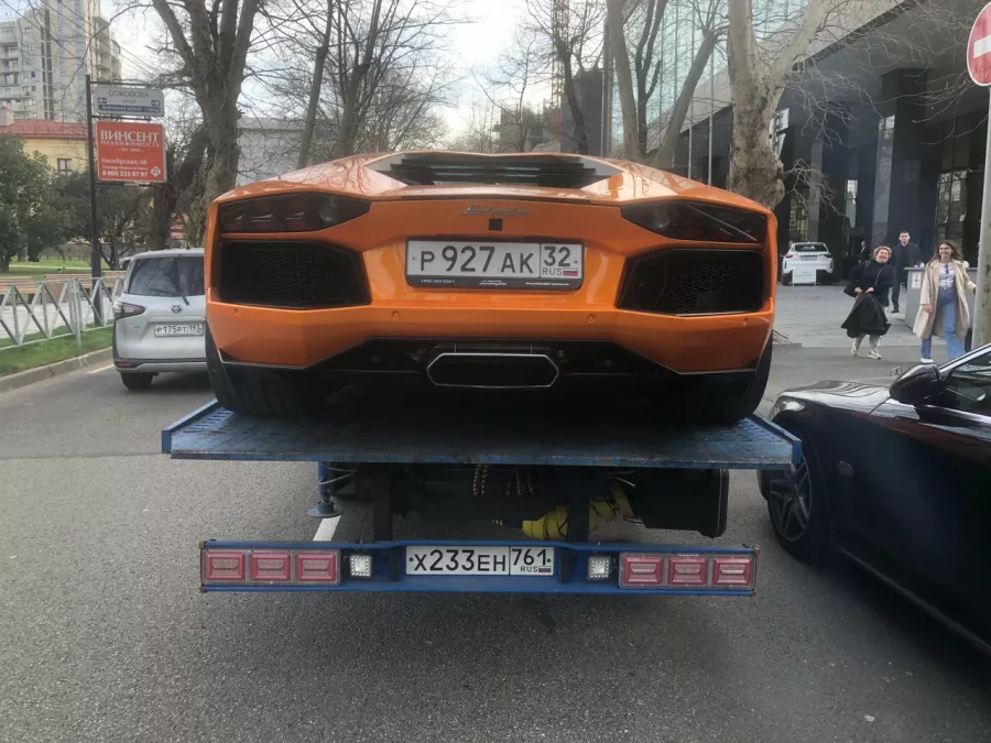 Эвакуатор АДЛЕР в Адлере: Эвакуатор, Запуск Двигателя, Зарядка Аккамулятора, Подвоз Топлива, Перевозка Мотоциклов,