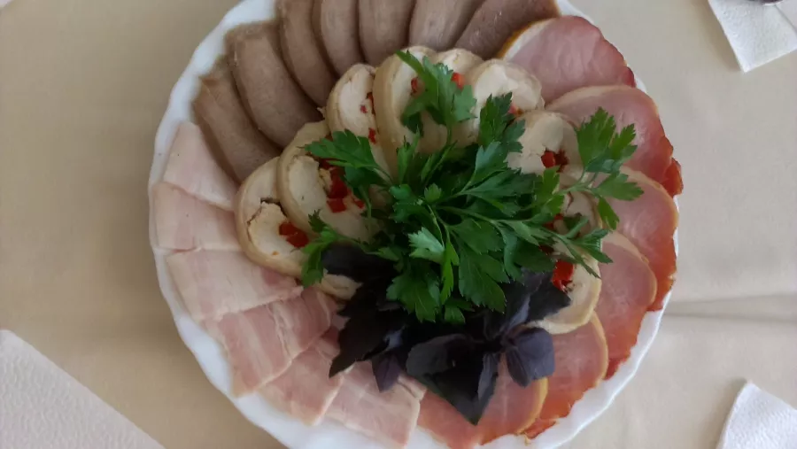 Столовая на Холмистой в Воронеже: Еда навынос, Поесть, Буфет, Вкусно, Быстрое питание, Напитки, Недорого, Парковка, Столовая в Воронеже, Столовая,