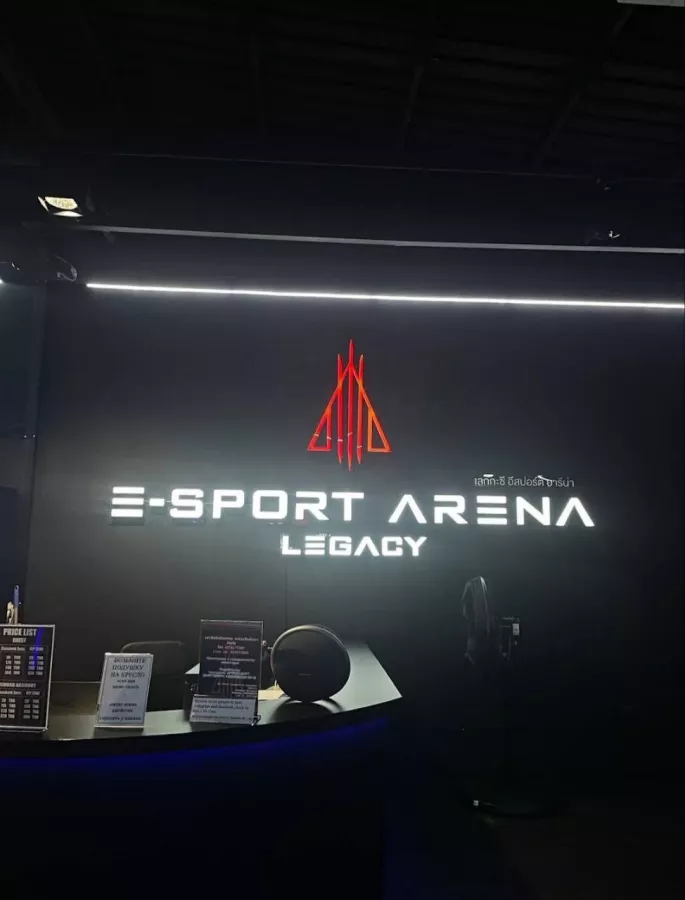 Компьютерный Клуб LEGACY E-SPORT ARENA в Пхукете: Хобби, Развлечение, Компьютерный клуб, Киберспорт, Закуски, Напитки,
