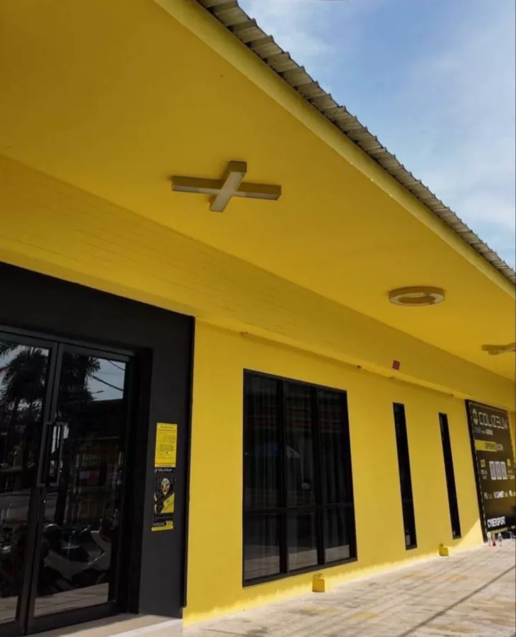 Компьютерный Клуб Colizeum PhuketTown Esports в Пхукете: Компьютеры, Киберспорт, Напитки, Computers, Cybersport, Soft Drinks,