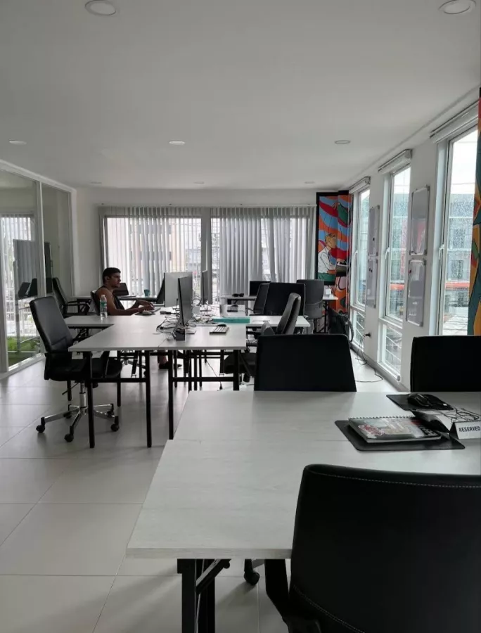 Коворкинг Grind Time Coworking Space - Phuket Chalong Bay в Пхукете: Coworking, Work, Cafe, Коворкинг, Работа, Кафе, Кухня, Kitchen, Freelance, Фриланс,