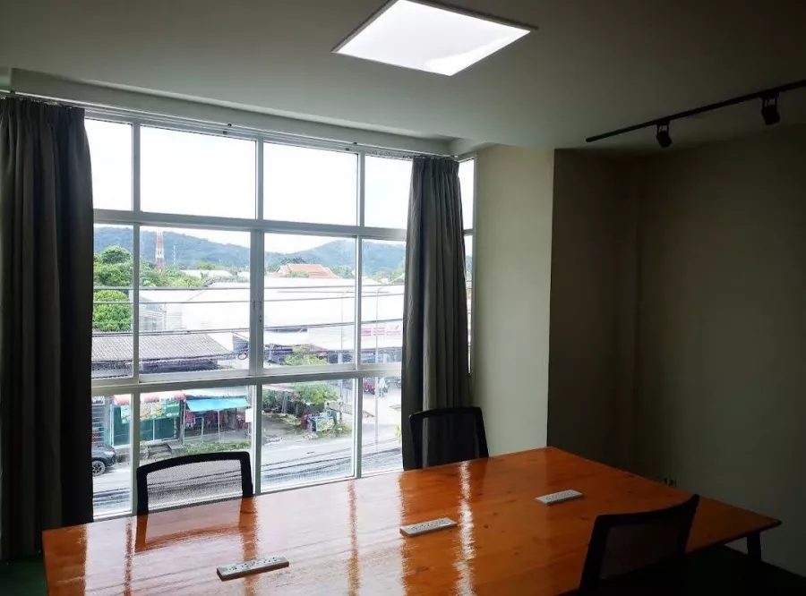 Отель-Коворкинг Breakers Hotel Rawai в Пхукете: Отель, Коворкинг, Работа, Фриланс, Hotel, Coworking, Work, Freelance,