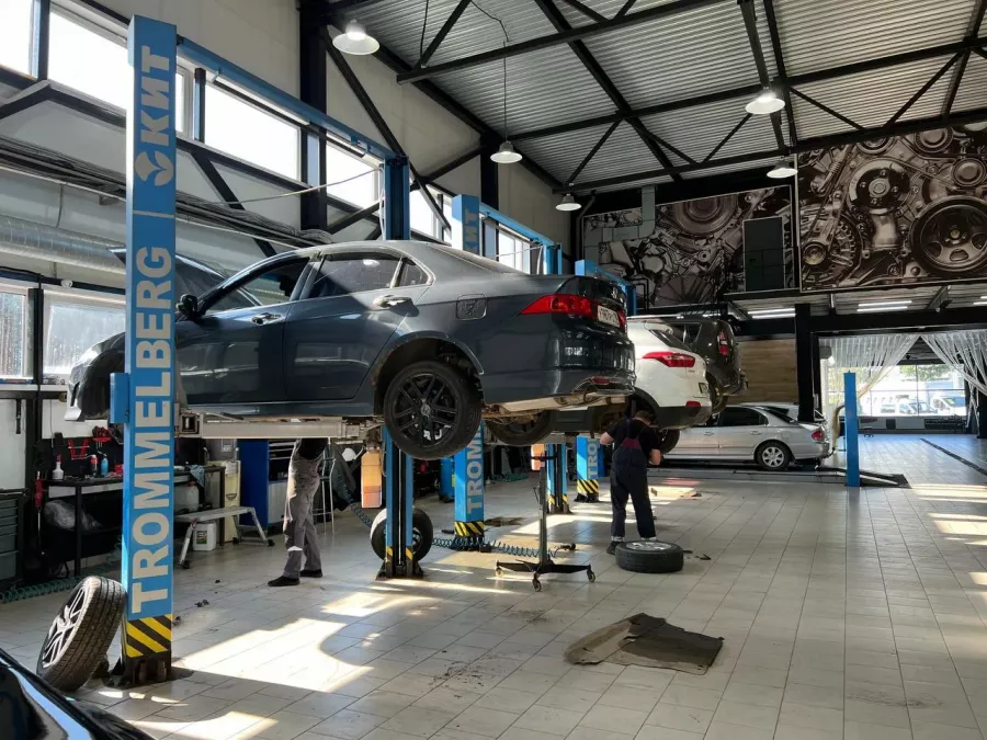 Автосалон Кит в Ижевске: СТО, Автокредит, Постановка на учёт, Техосмотр, Дейтелинг, Удаление Вмятин, Мойка, Видеоэндескоп, Шиномонтаж, Замер Компрессии, Полировка,