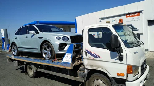 Эвакуация автомобилей Эвакуатор 911 в Тольятти: Перевозка Мототехники, Автовоз, Подвоз Топлива, Запуск Двигателя, Замена Колес, Заряд Аккумулятора, Внедорожная Эвакуация,