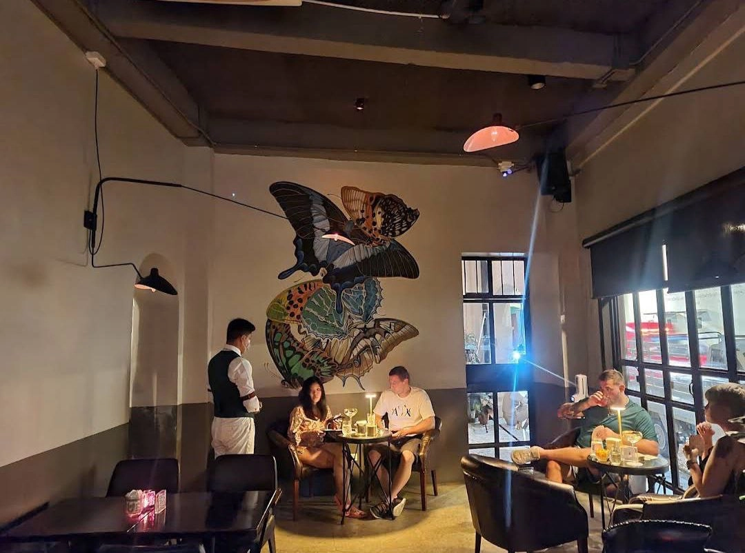 Бар «Dibuk House»