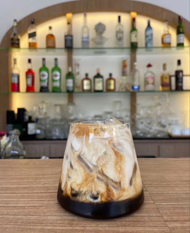 Бар Eden’s Phuket Old Town в Пхукете: Bar, Cocktails, Cafe, Coffee, Бар, Коктейли, Кафе, Кофе,