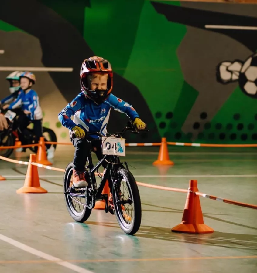 Школа беговелов Master sport kids в Санкт-Петербурге: Беговел, Школа беговелов, Для детей, Для детей, Развиваться, Велосипед, Научиться кататься, Тренер, Тренировка, Спортивная секция, Активный Отдых,