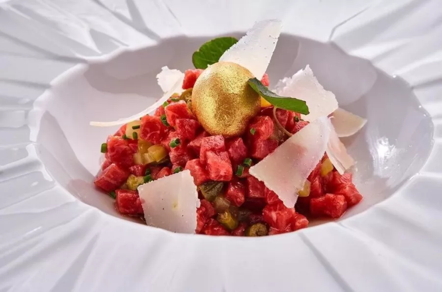 Панорамный ресторан Modus в Москве: Еда, Смотровая площадка, Ресторан, Авторская кухня, Европейская кухня, Свидание, Салаты, Семейный отдых , Завтрак,