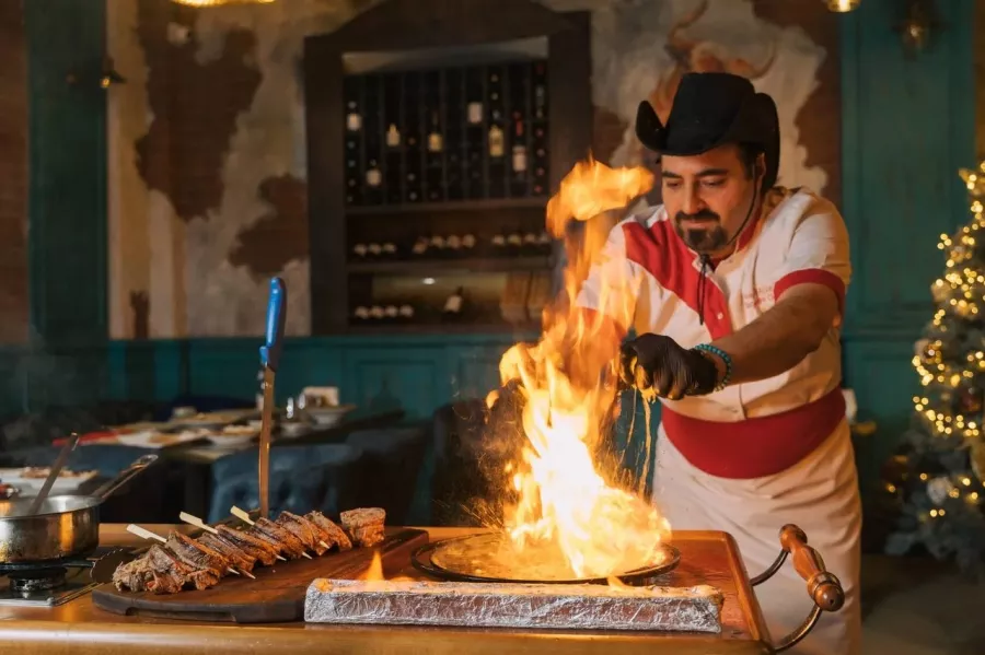 Мясной ресторан Eleven в Москве: Еда, Мясо, Авторская кухня, Турецкая кухня, Летняя терраса, Завтрак, Десерты, Семейный отдых , Салаты, Терраса, Ресторан,