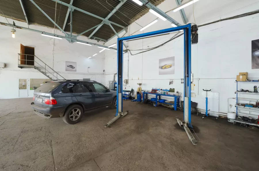 Автосервис NB Motors в Воронеже: СТО, Ремонт Автокондиционера, Заправка Автокондиционера, Ремонт АКПП, Ремонт ГБЦ, Ремонт КПП, Замена ГРМ, Замена Масла, Установка Парктроника, Тонировка Стёкол, Ремонт Ходовой, Ремонт Стартеров, Ремонт РКПП, Компьютерная Диагностика, Ремонт Генераторов, Полировка, Чистка Форсунок, Ремонт Моста, Ремонт Пневмосистемы, Промывка Инжектора,