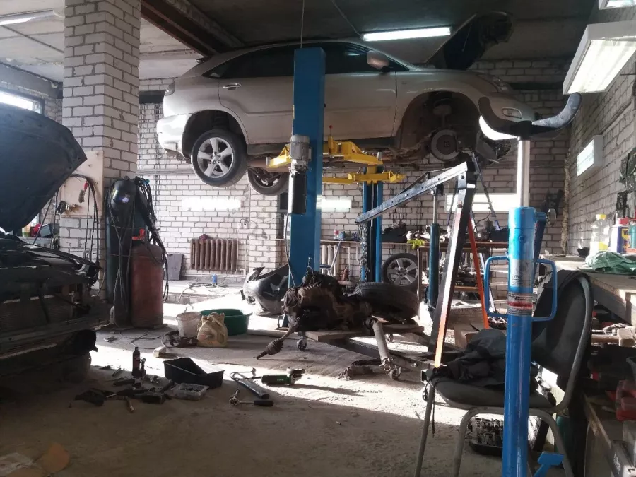 Автосервис Сервис-моторс 36 в Воронеже: СТО, Ремонт Автокондиционера, Заправка Автокондиционера, Ремонт АКПП, Ремонт Двигателя, Замена Масла, Ремонт Ходовой, Ремонт Стартеров, Компьютерная Диагностика, Ремонт Автоэлектрики, Чистка Форсунок, Промывка Инжектора, Сигнализация, Ремонт КПП, Ремонт Генераторов,